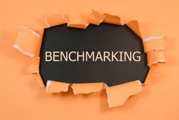 Benchmarking: o que é, qual a importância e as vantagens de aplicá-lo